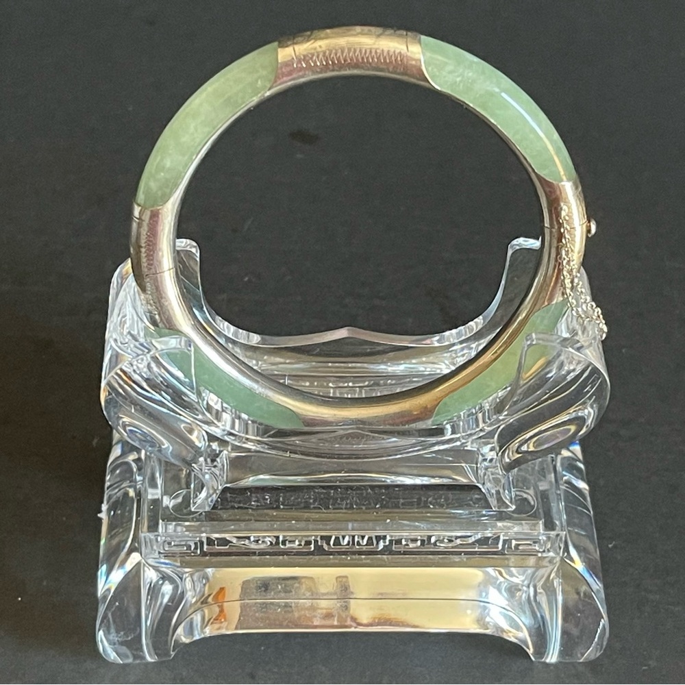 925 sterling silver genuine jade Bangle.